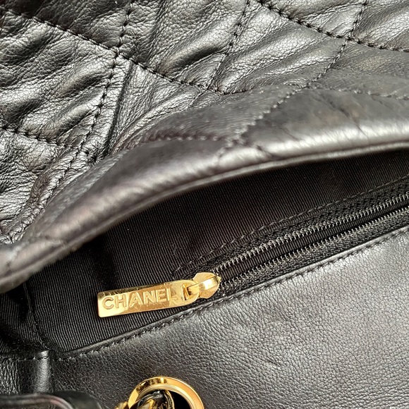 CHANEL Chain Around Flap Bag Sac Rabat - Picture 8 of 13